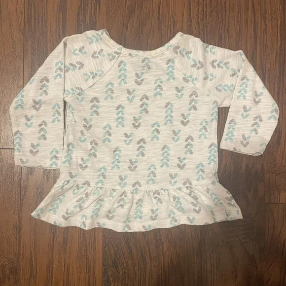 9M Jumping Beans Blue & Gray Heart Tee, Peplum, Long Sleeve, Lightweight - Picture 2 of 3
